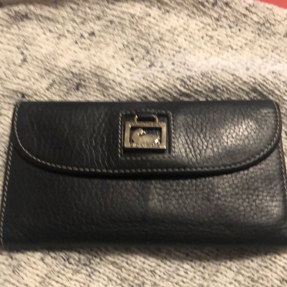 Dooney and Bourke  black leather wallet